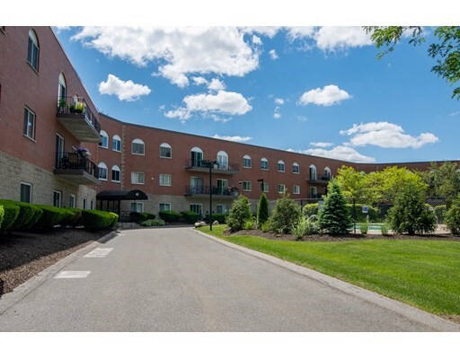 Property Photo: 44 Loomis Street 305 MA 02148