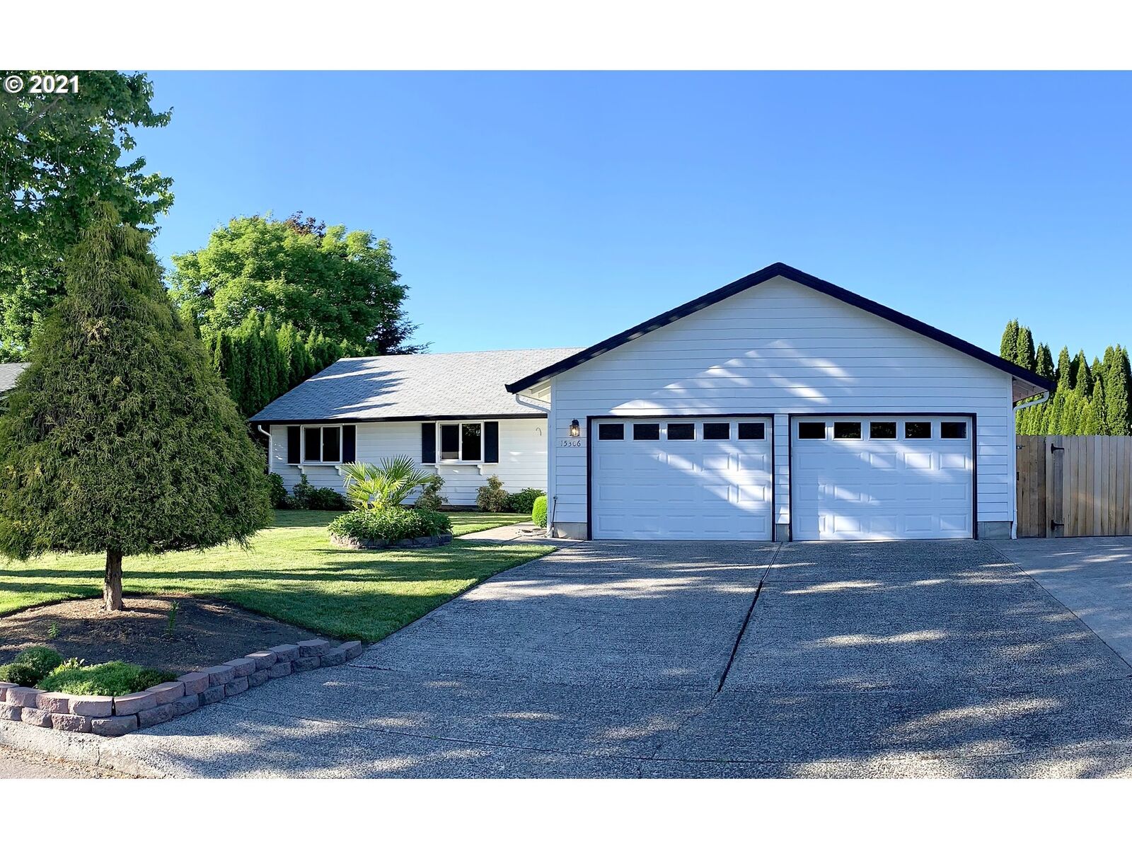 Property Photo: 15306 SE Stevenson Dr WA 98683