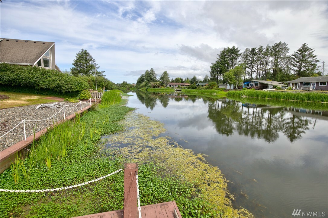 Property Photo:  580 Point Brown Ave SE  WA 98569 