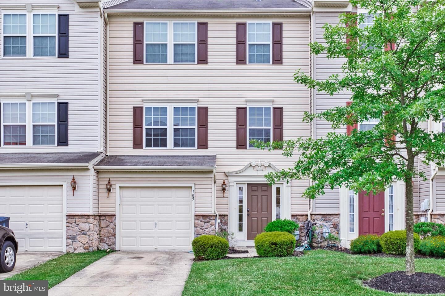 Property Photo: 105 Matisse Way NJ 08094