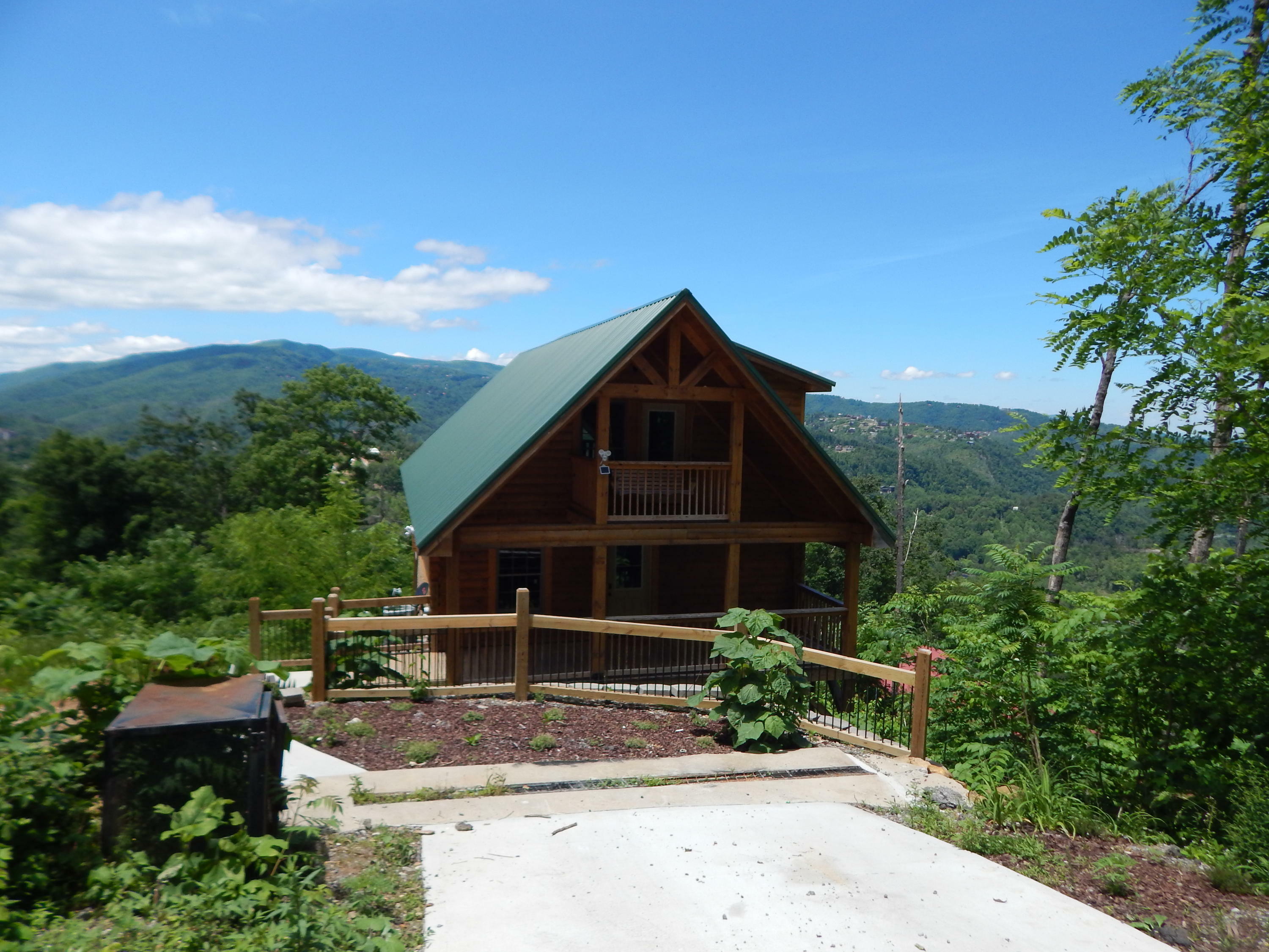 591 Forest Springs Drive  Gatlinburg TN 37738 photo