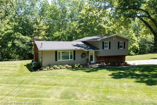 Property Photo: 7440 Dilley Road MI 48350