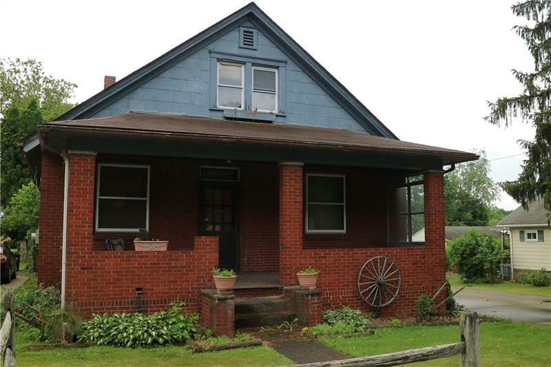 Property Photo:  2733 20th Street Ext  PA 15010 