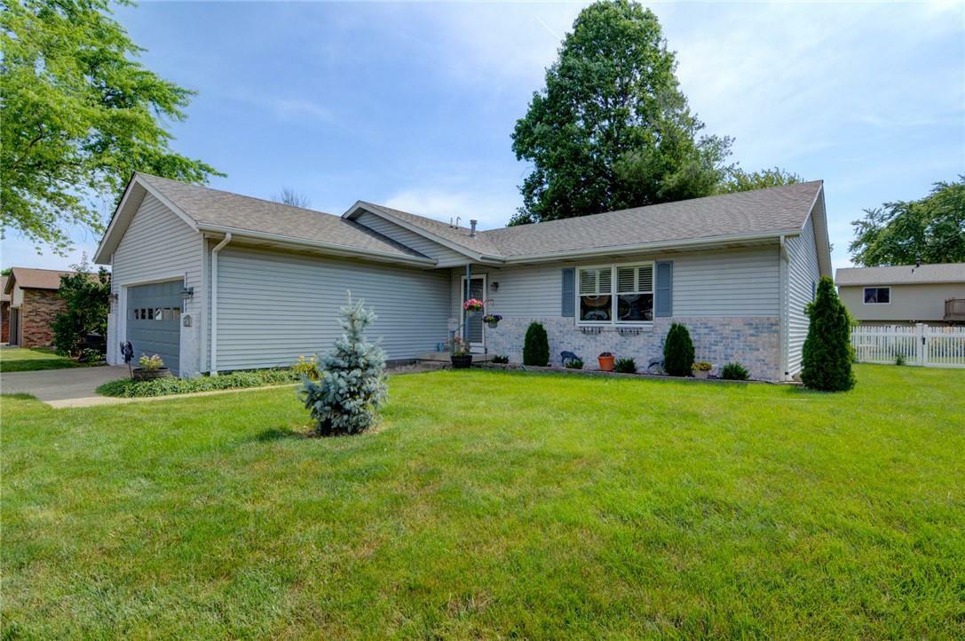 Property Photo:  2740 Mill River Place  IL 62521 