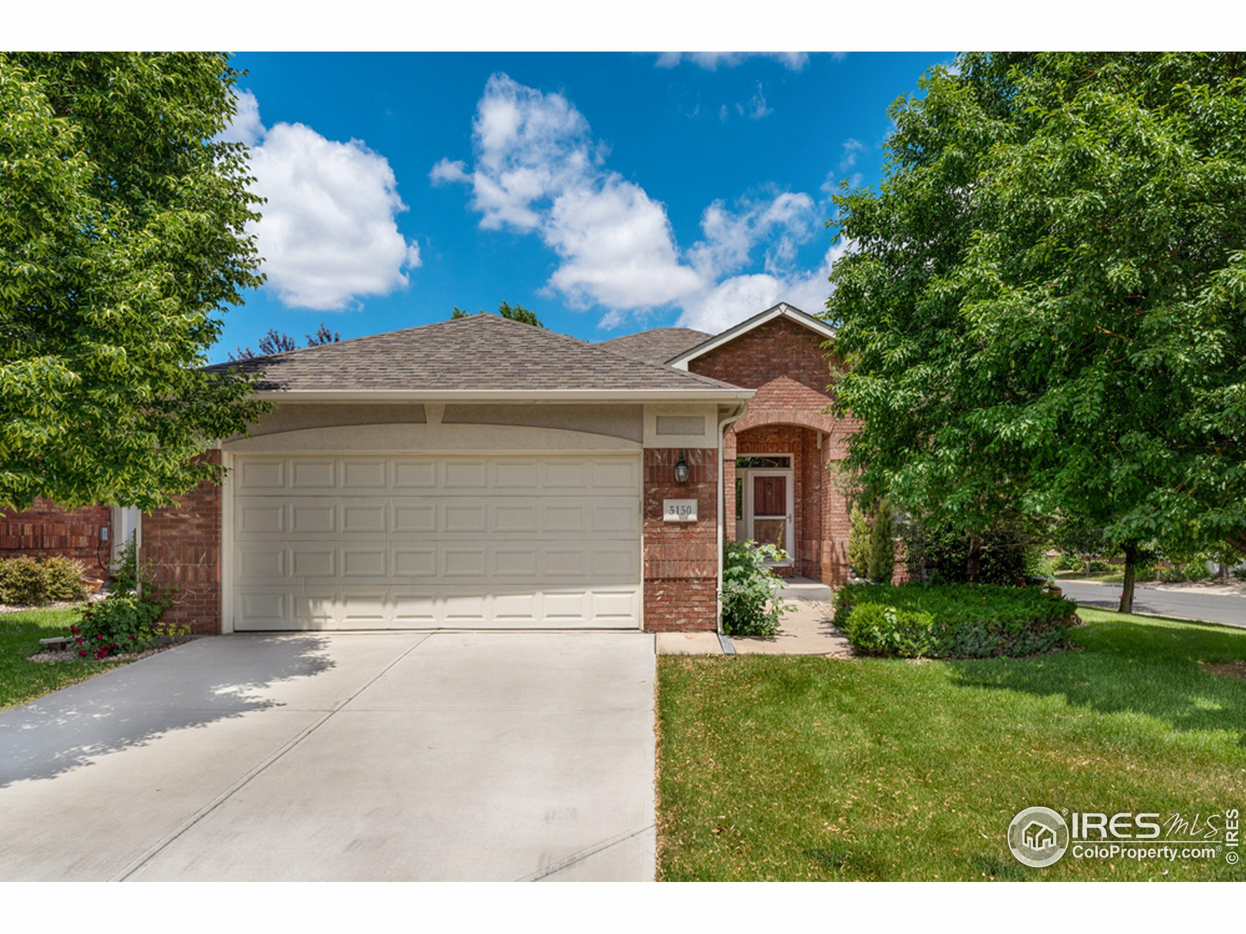 Property Photo: 5150 La Costa Ct CO 80528