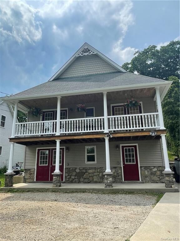 Property Photo:  79 W Mombasha Road  NY 10950