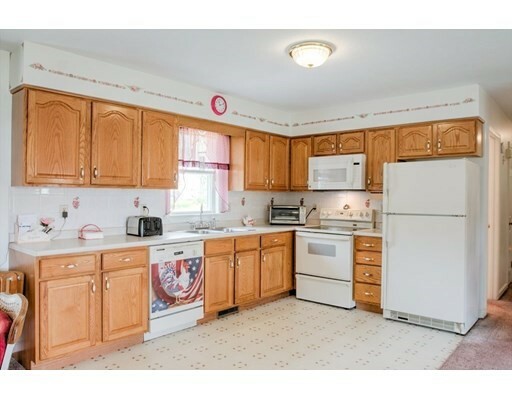 Property Photo:  10 Chace Ave  MA 01463 