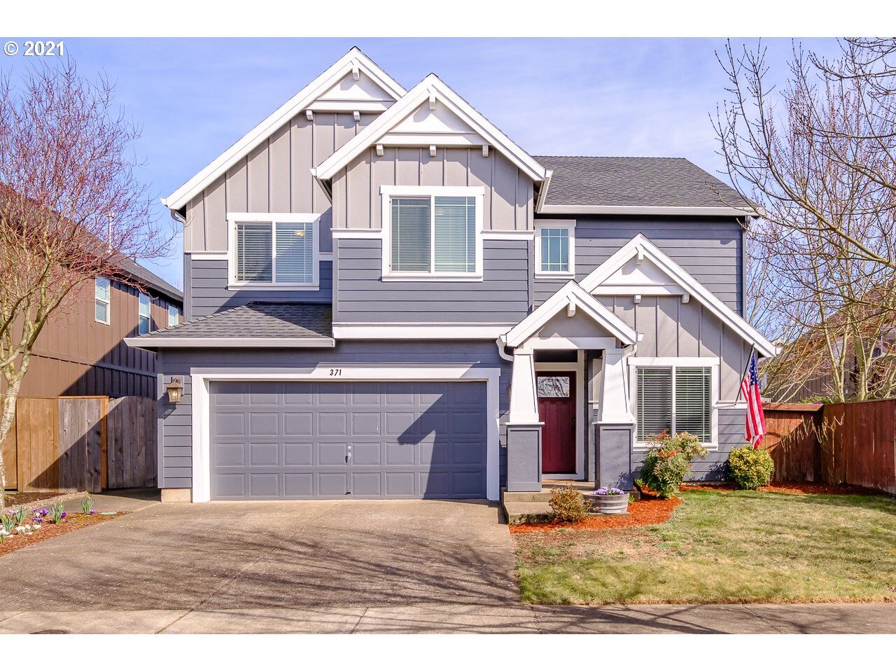 Property Photo: 371 Bridle Springs St SE OR 97322