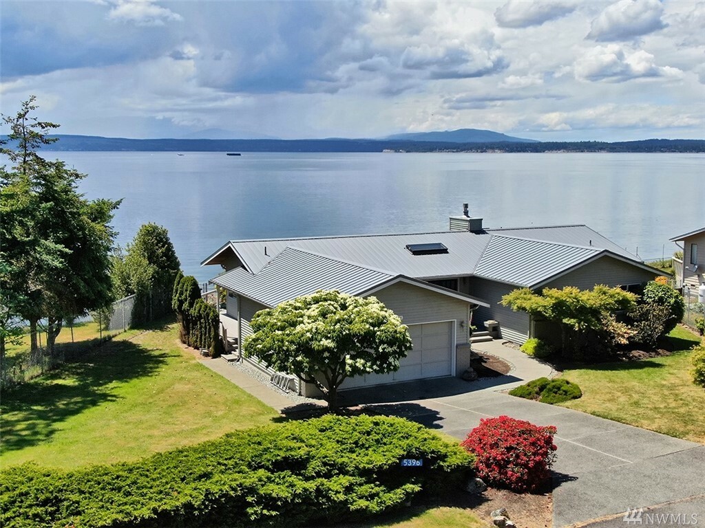 Property Photo:  5396 Ivy Bluff Lane  WA 98249 