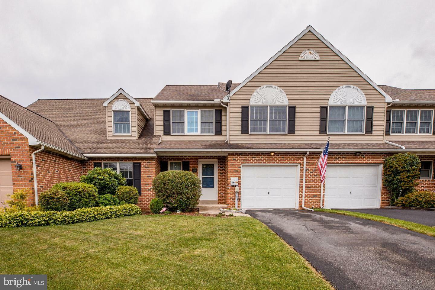 Property Photo:  496 Hillside Drive  PA 17554 