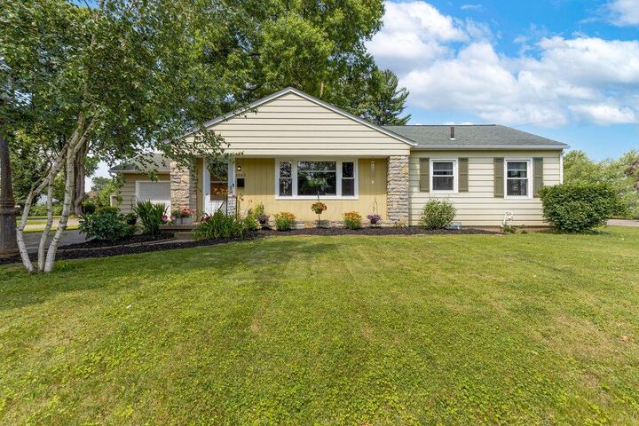 1565 N 21st Street  Newark OH 43055 photo