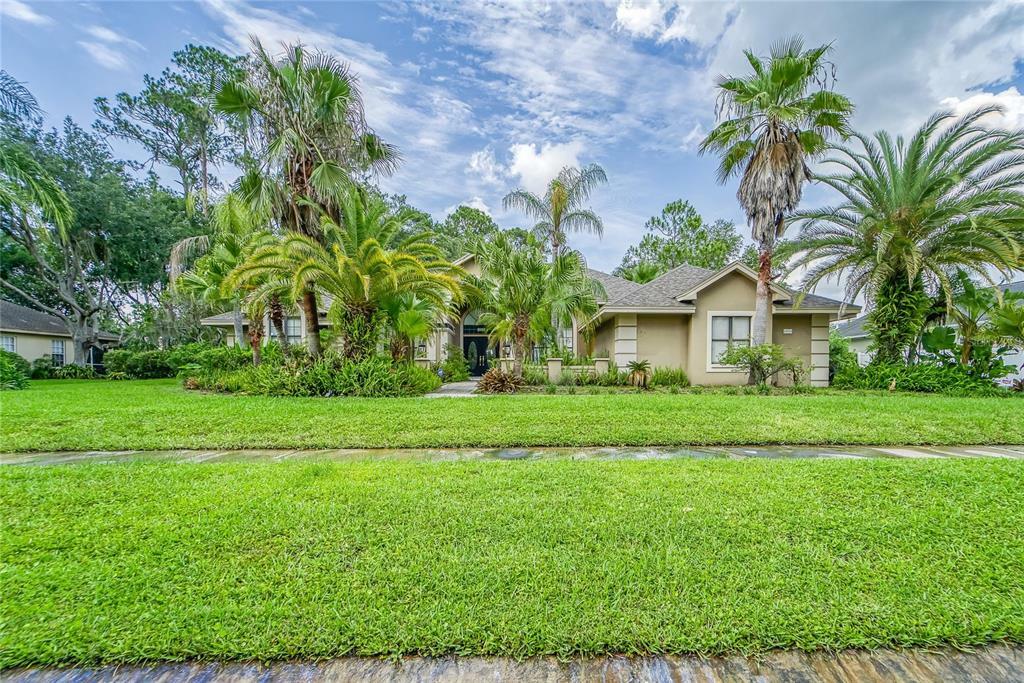 Property Photo:  1010 Emerald Creek Drive  FL 33596 