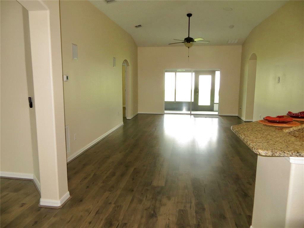 Property Photo: 4853 Havilland Drive FL 32757