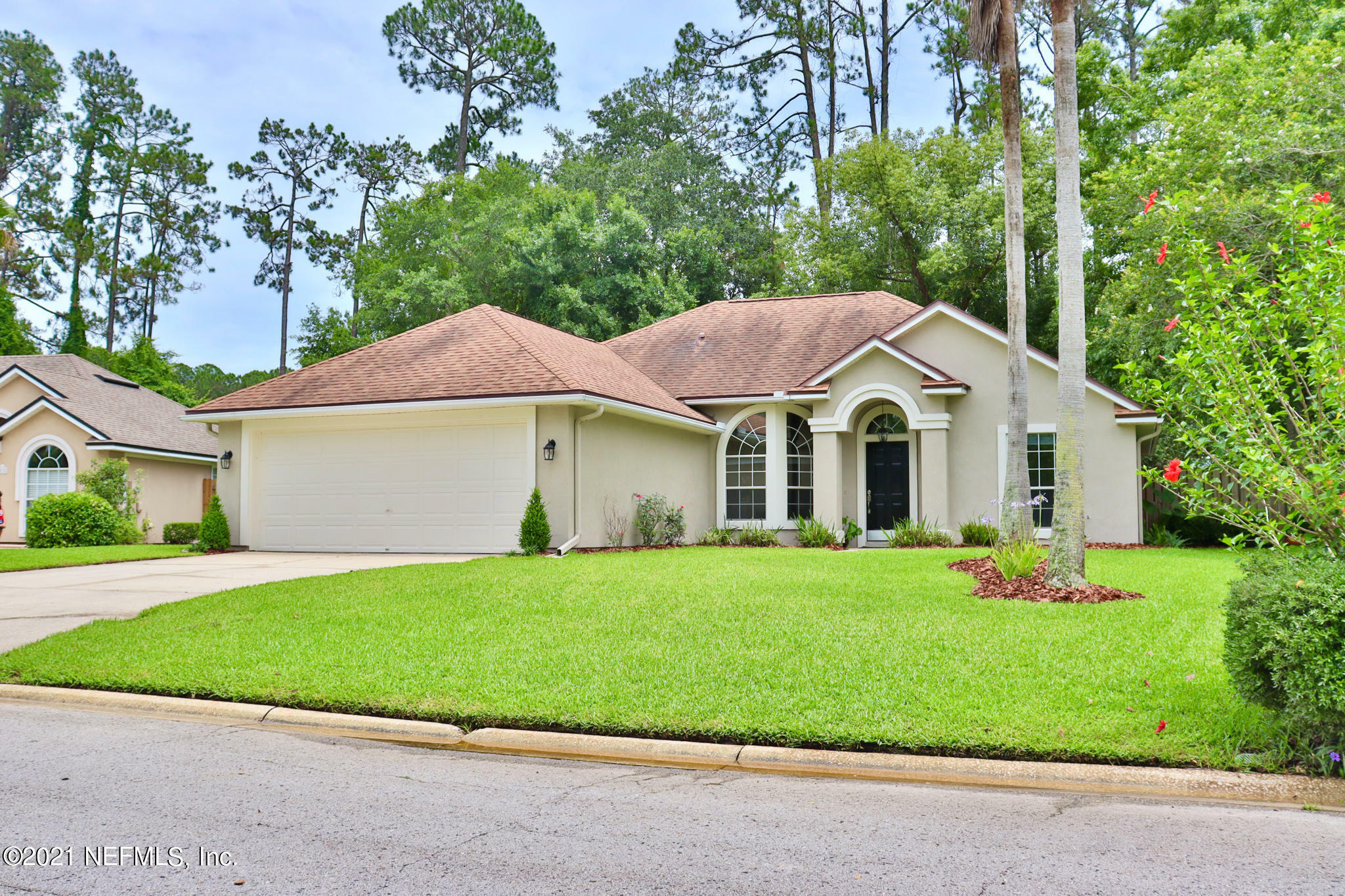 Property Photo:  1519 Blue Heron Court  FL 32003 