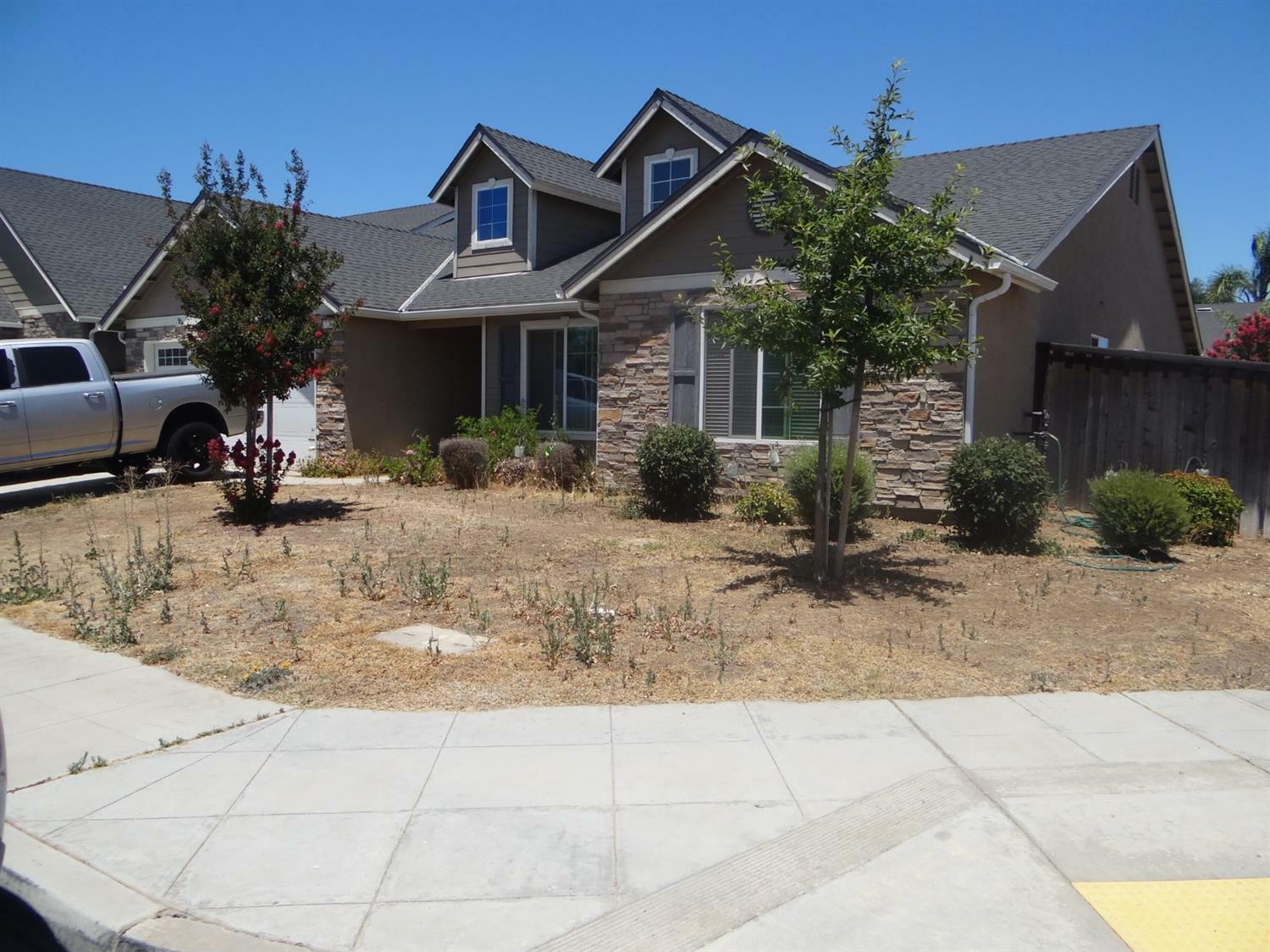 Property Photo:  7260 W San Ramon Avenue  CA 93723 