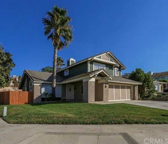 11969 Blackstone Court  Fontana CA 92337 photo