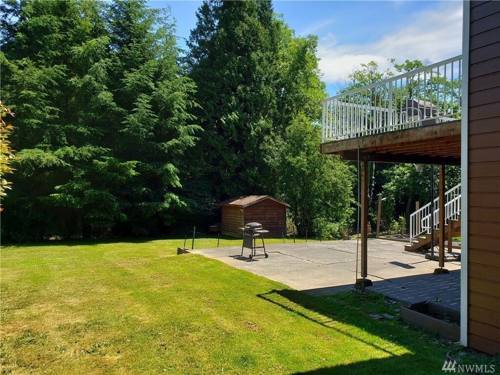 Property Photo:  2383 Heights Dr  WA 98248 