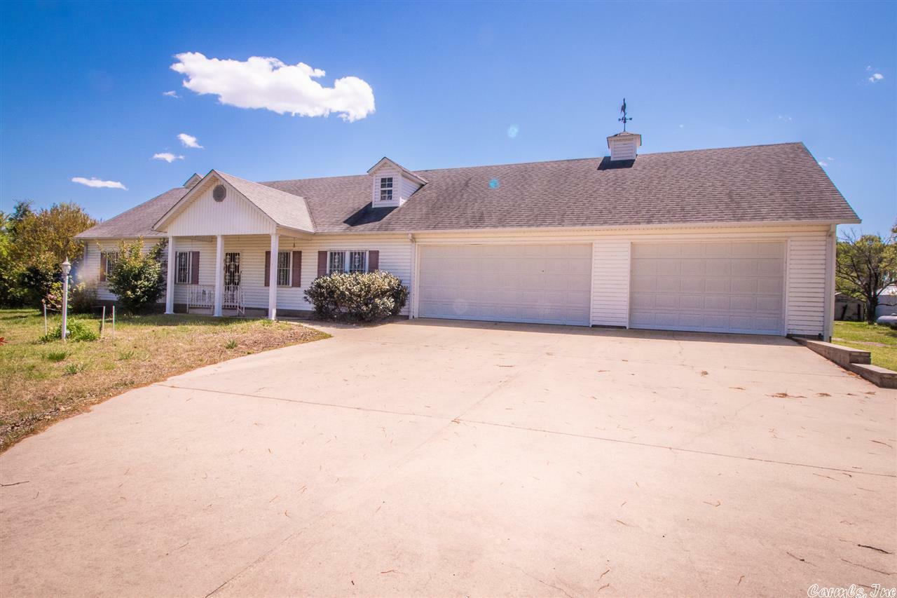 Property Photo:  1605 Winchester Road  AR 72401 