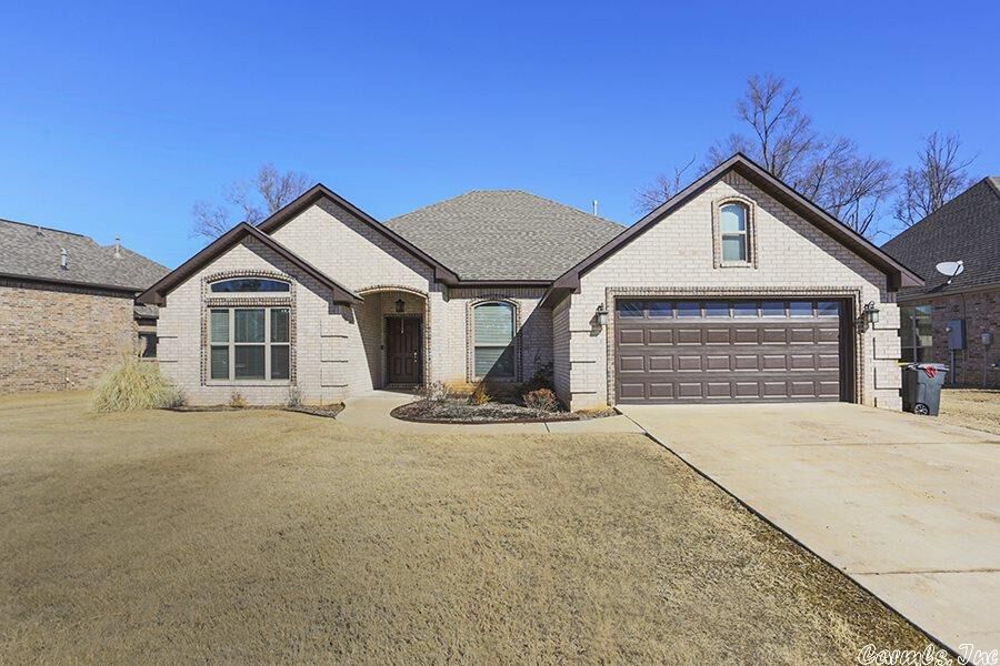 Property Photo:  121 Lucia Lane  AR 72113 