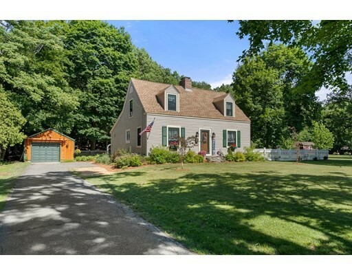 Property Photo: 107 Maple St MA 01583