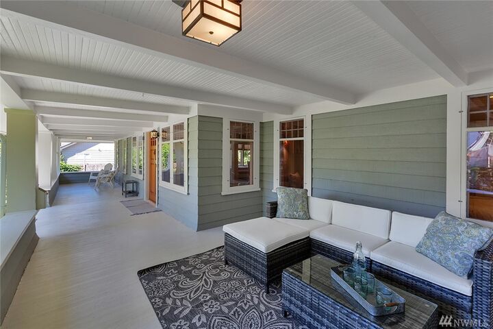 Property Photo: 4626 SW Frontenac St WA 98136