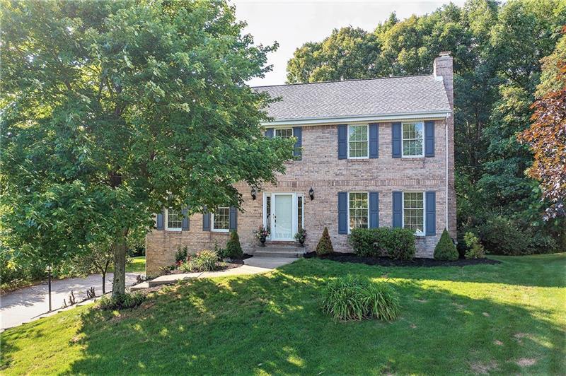 Property Photo:  552 Cloverdale Ct  PA 15090 