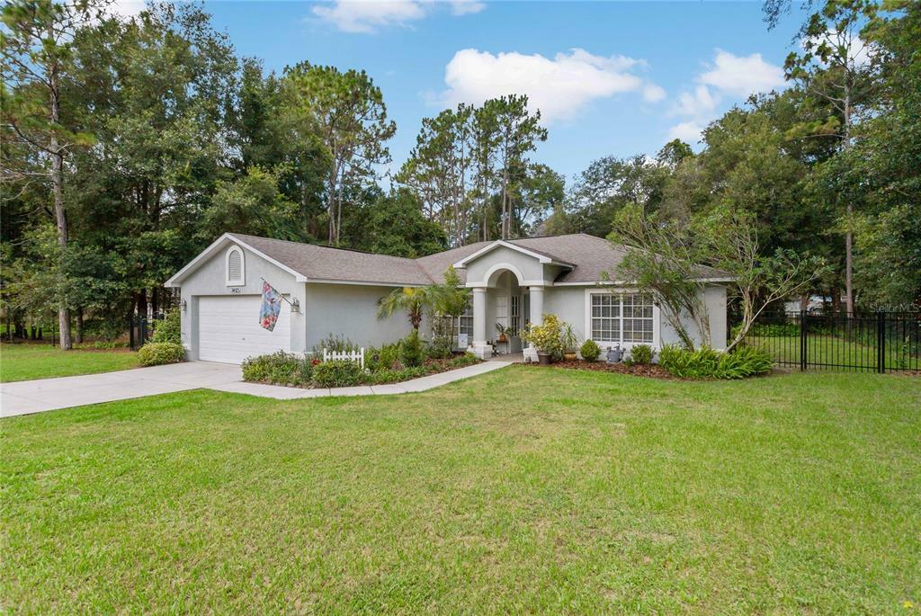 Property Photo: 34025 Congressional Avenue FL 33523