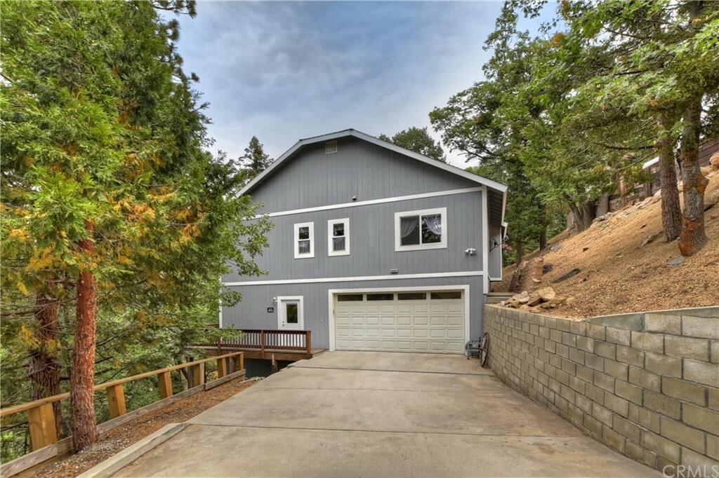 Property Photo:  30692 Live Oak Drive  CA 92382 