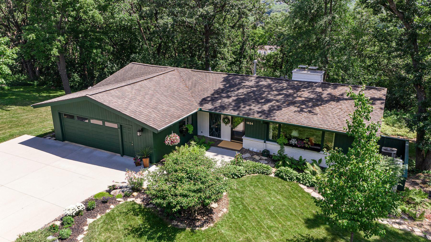 Property Photo: 1524 Woodland Drive SW MN 55902
