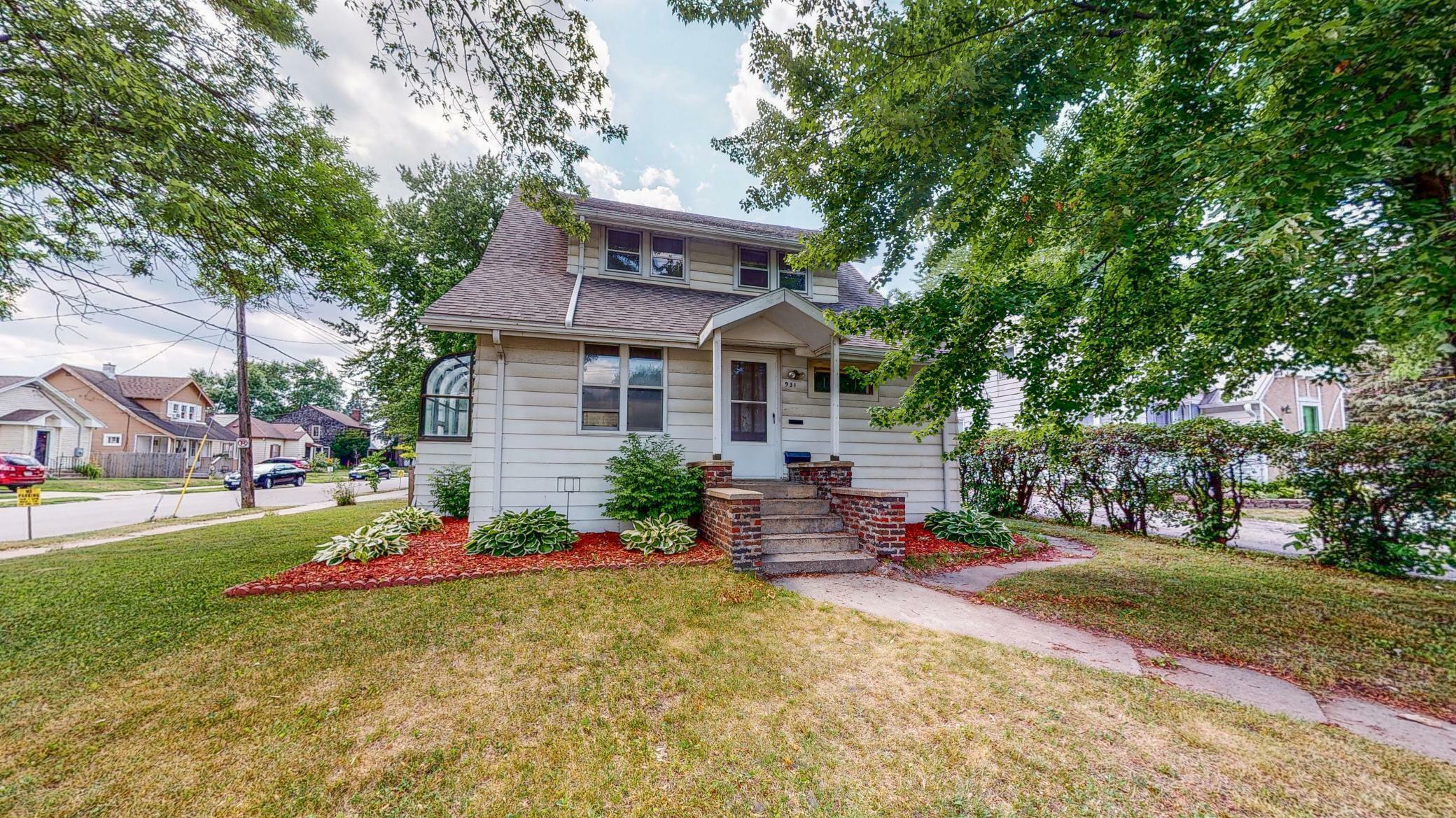 Property Photo: 931 3rd Avenue SE MN 55904