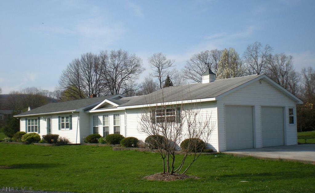 Property Photo:  253 Lynn Drive  PA 16686 