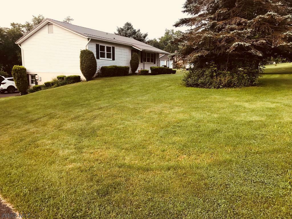 Property Photo:  206 Park Heights Road  PA 15522 