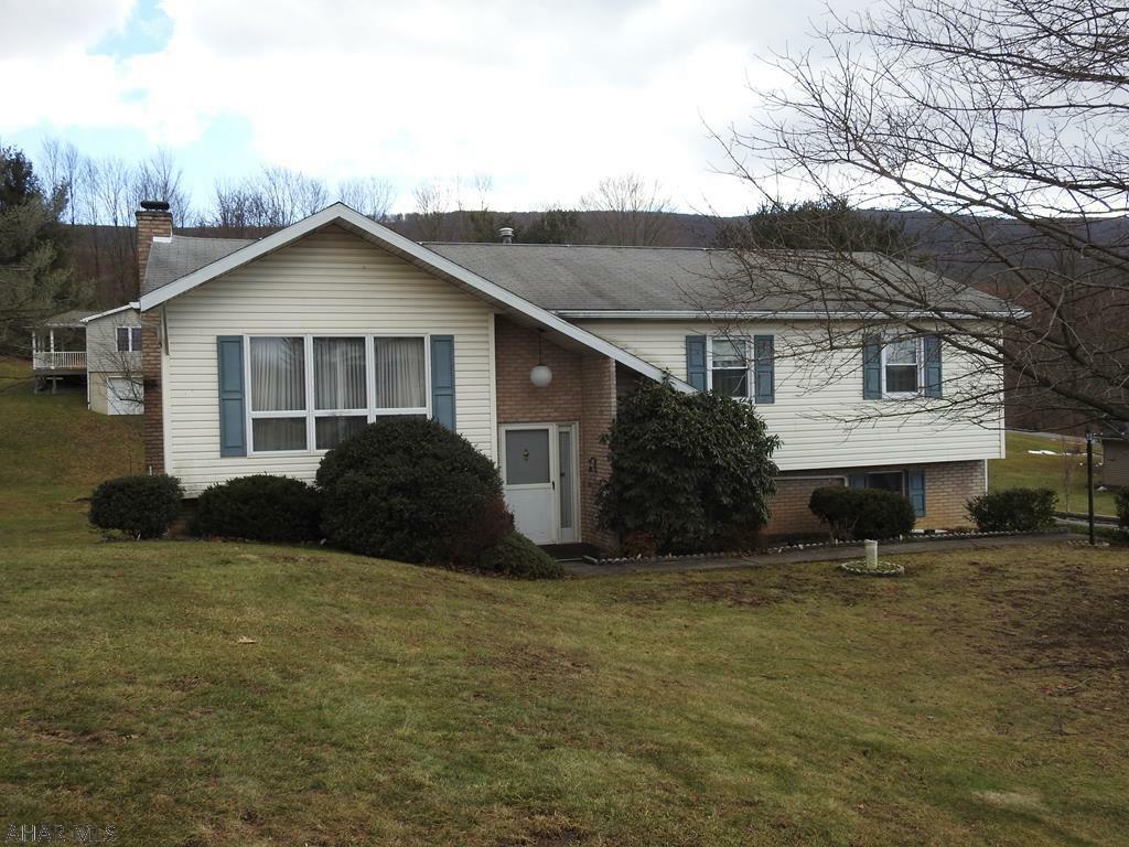 Property Photo:  1853 Dixie Lane  PA 16602 