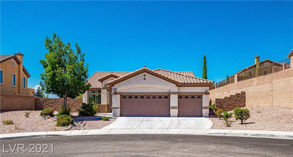 Property Photo:  2732 Dundonald Court  NV 89044 