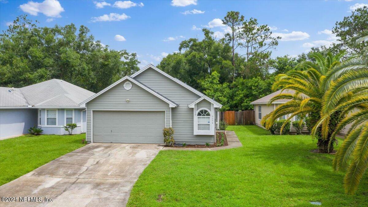 Property Photo:  5553 Oak Crossing Drive  FL 32244 