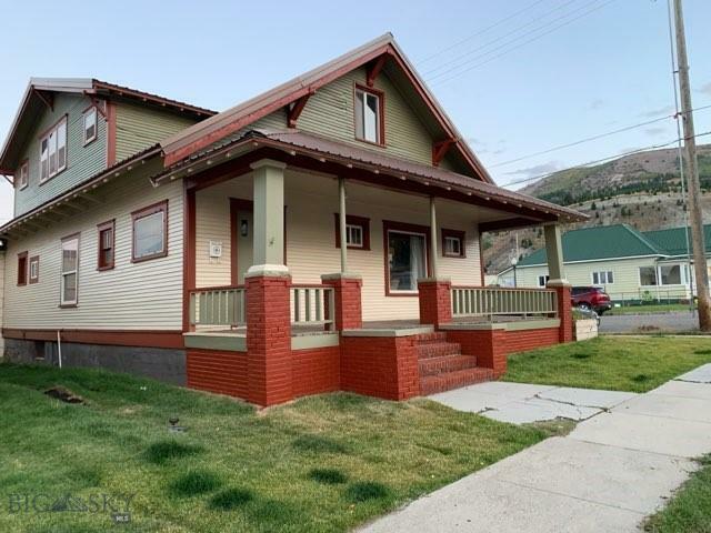 Property Photo:  521 Oak Street  MT 59711 