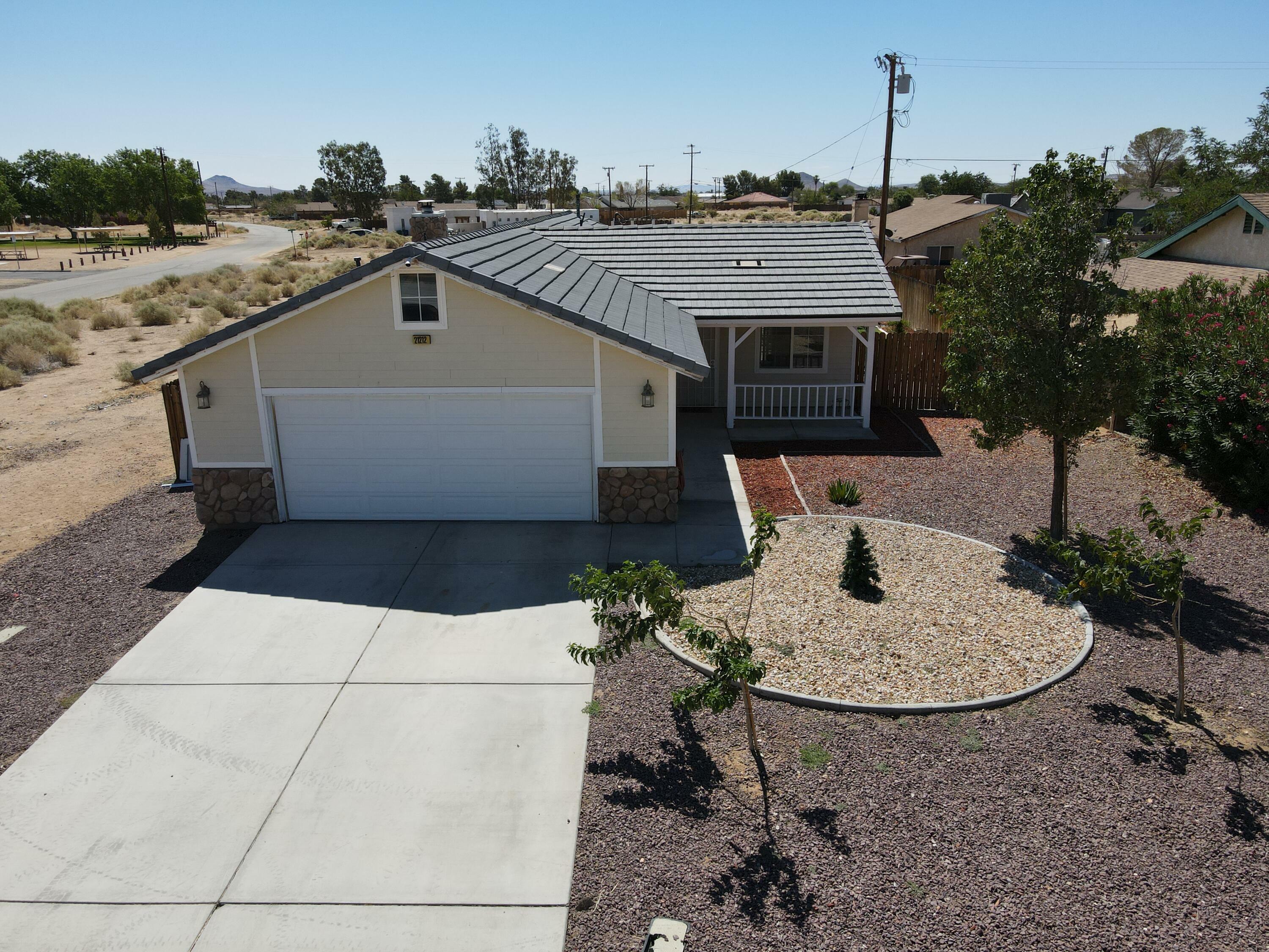 Property Photo:  21212 Hugo Way  CA 93505 