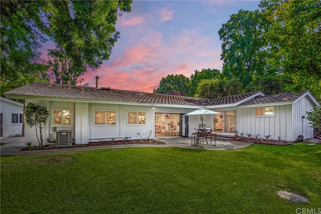 Property Photo: 1651 N Greenbrier Road CA 90815