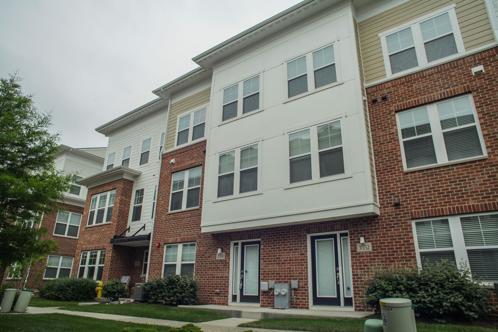 Property Photo:  3550 Kemper Drive  IL 60517 