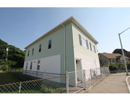 Property Photo: 71 Chilmark St MA 01604