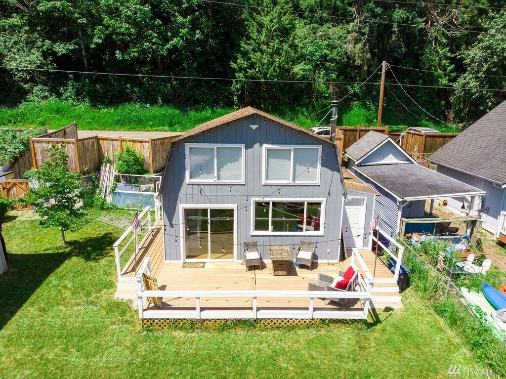 Property Photo:  38819 Orville Rd E  WA 98328 