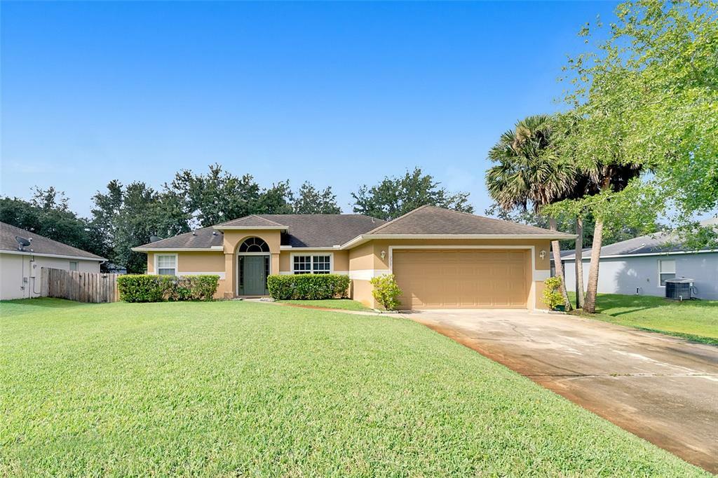Property Photo: 279 Valencia Road FL 32713