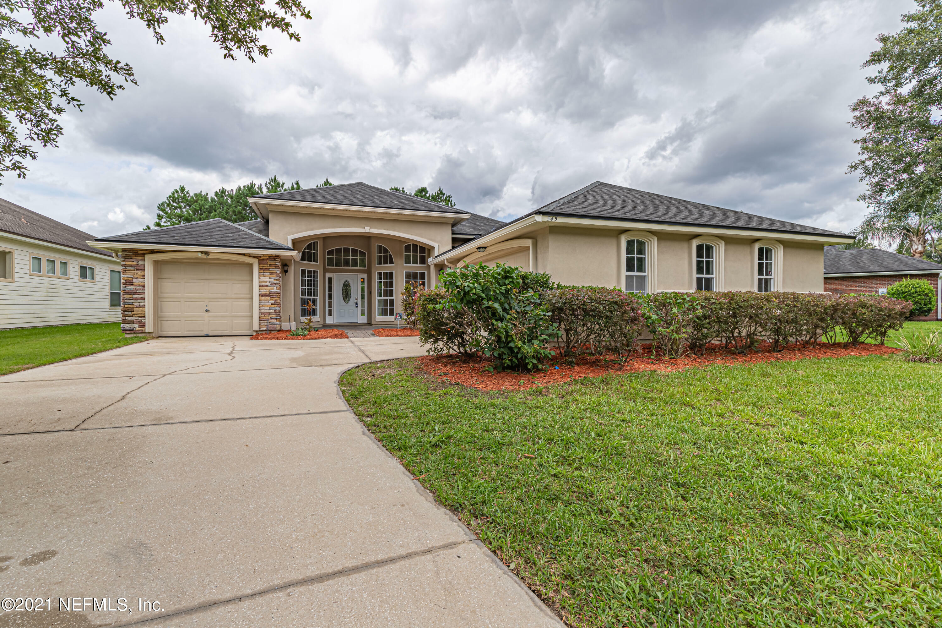 Property Photo:  545 Chestwood Chase Drive  FL 32065 