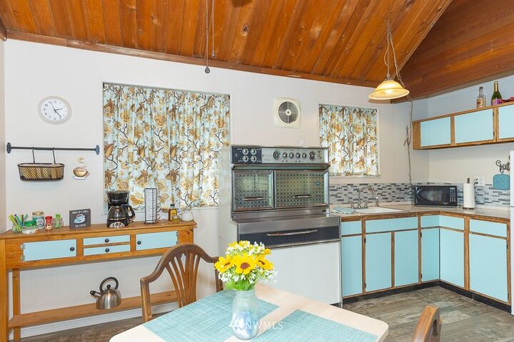 Property Photo: 41516 Goldbar Boulevard WA 98251