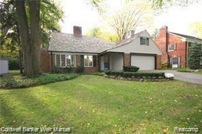 Property Photo: 344 Linden Road MI 48009