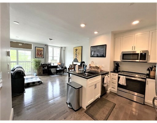 Property Photo: 434 McGrath Highway 303 MA 02143