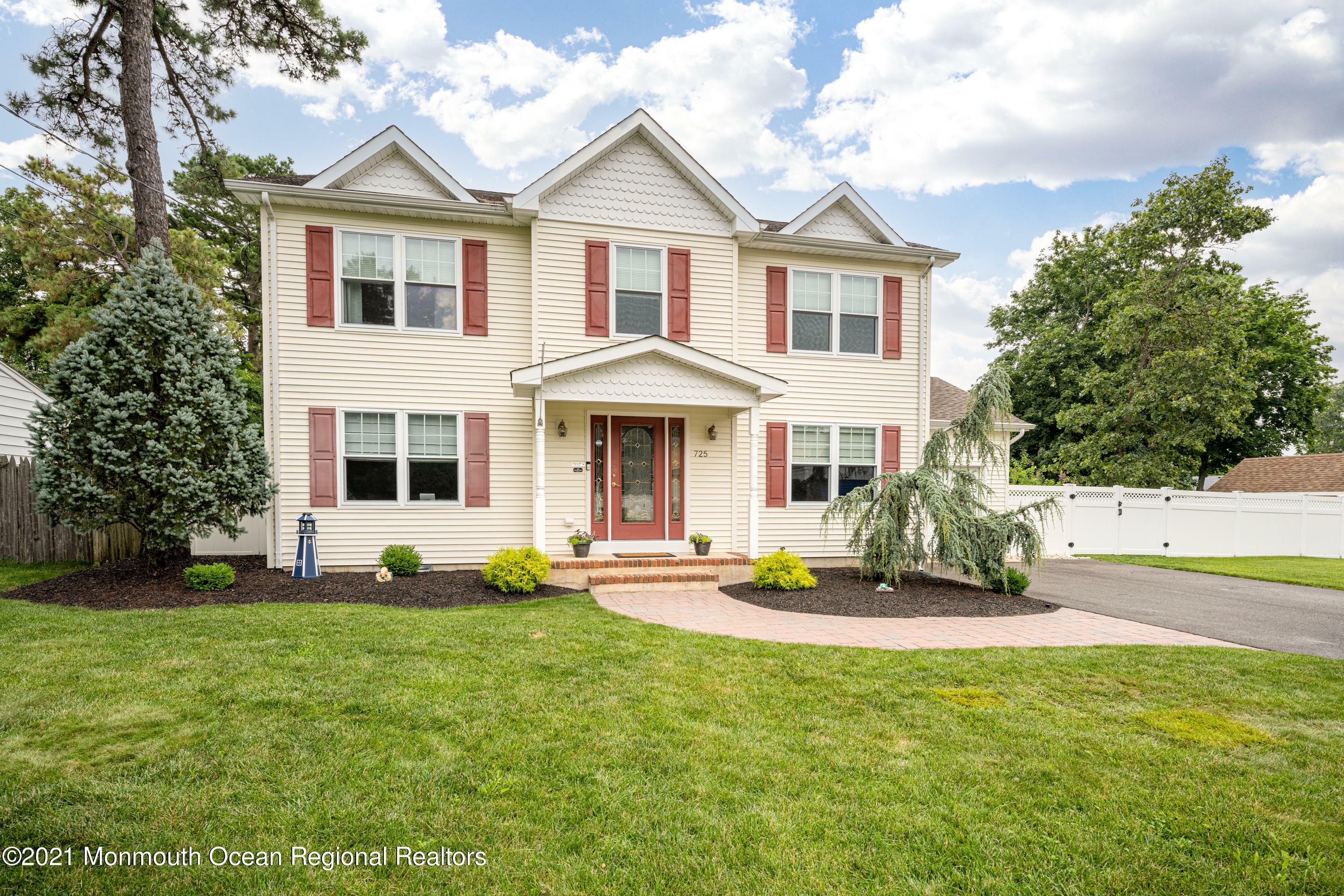 Property Photo: 725 Broadway Boulevard NJ 08757