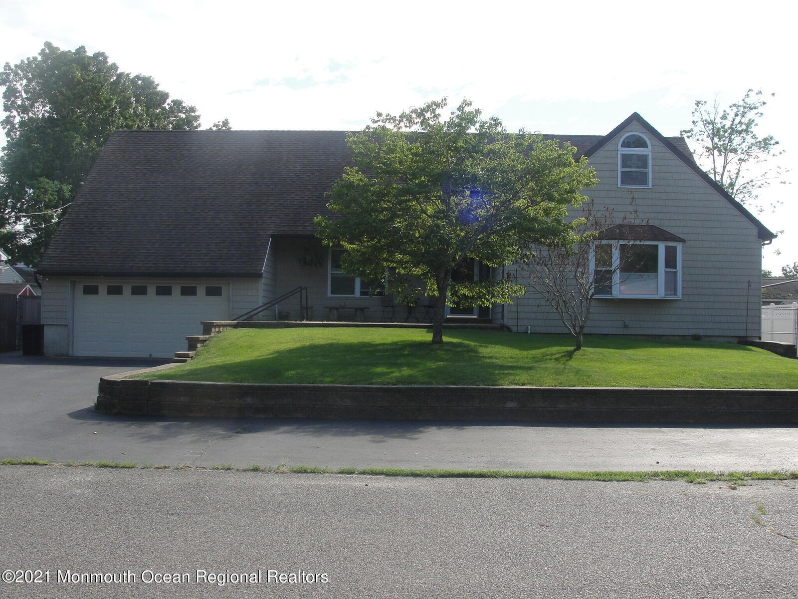 Property Photo:  413 Center Street  NJ 08731 