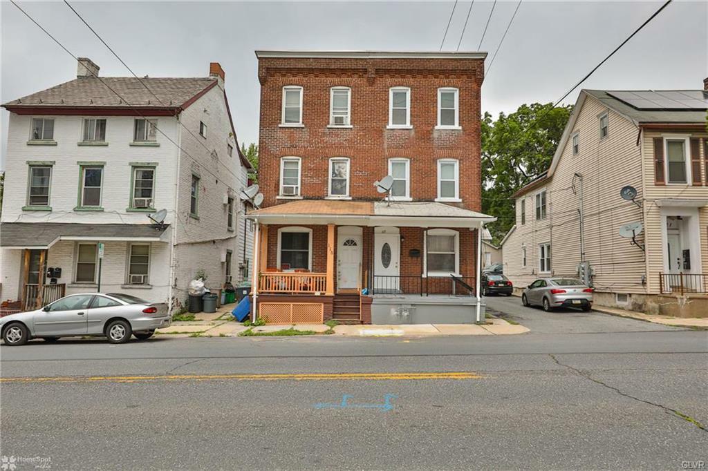 Property Photo:  117 East Union Boulevard  PA 18018 