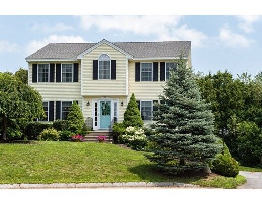 Property Photo:  71 Newbury Ave  MA 01844 